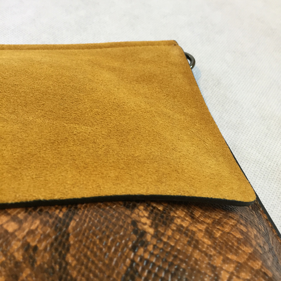 NWT Cow Skin Alligator Large Clutch - Picture 2 of 6